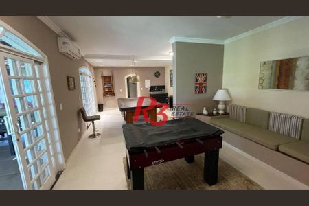 9_photo/94d20013b1.fb56dab9888ab2e1-ATLAS-18960af0-0a3c-4c05-a8ff-2ff5c8bf37b3.jpg de casa à venda com 5 quartos, 455m² em Jardim Mar e Ceu, Guarujá