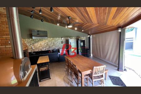 5_photo/94d20013b1.fb56dab9888ab2e1-ATLAS-9eb52029-4921-4e8f-84ec-e39749d479c0.jpg de casa à venda com 5 quartos, 455m² em Jardim Mar e Ceu, Guarujá