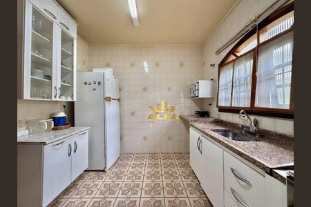 23_photo/94d20014ef.54b8780a509023fd-ATLAS-0b23d0b2-ea84-4088-88a0-e5c617cc2ca4.jpg de casa à venda com 3 quartos, 280m² em Balneario Praia do Pernambuco, Guarujá