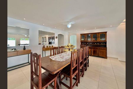 9_photo/94d2001717.1aa5b8f538f3adaf-ATLAS-8d7f82da-7252-4429-86f6-2eedfad2eebc.jpg de casa à venda com 5 quartos, 260m² em Jardim Enseada, Guarujá