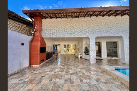 43_photo/94d2001717.e5aeb31c1dcb41ef-ATLAS-da0a2b0c-52d4-4ea1-99c8-fcf63fdf4ee9.jpg de casa à venda com 5 quartos, 260m² em Jardim Enseada, Guarujá