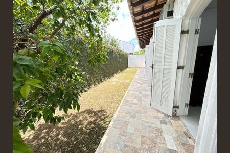 38_photo/94d200174b.dd36eae811456584-ATLAS-e93d02f3-6ab4-4e63-a27c-2200914baf7d.jpg de casa à venda com 5 quartos, 260m² em Jardim Enseada, Guarujá