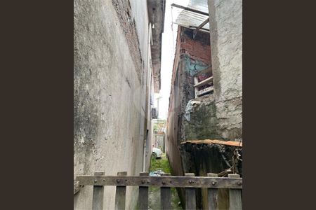 4_photo/94d200177d.0f47a0f6a18bae9c-ATLAS-3fa4ecf0-31e2-46e1-8d47-545f2090b6ca.jpg de casa à venda com 6 quartos, 340m² em Parque Enseada, Guarujá