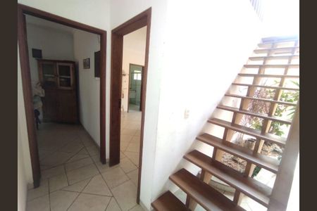 3_photo/94d20017ad.ceff8192393c33de-ATLAS-d78b924e-cedd-4d0b-99e2-e3d639818b97.jpg de casa para alugar com 5 quartos, 327m² em Praia Enseada, Guarujá