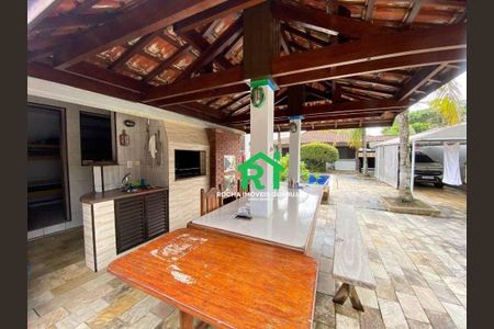 5_photo/94d200196f.e348e20e25b59110-ATLAS-935c84fd-2c51-4cda-b2e6-e48b445cff83.jpg de casa à venda com 6 quartos, 400m² em Parque Enseada, Guarujá