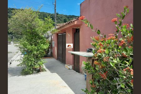 2_photo/94d20019db.6e9f2fa600d0adfa-ATLAS-e98f7fbf-2d90-4b08-86fb-f566546f8d1a.jpg de casa à venda com 3 quartos, 261m² em Parque Enseada, Guarujá
