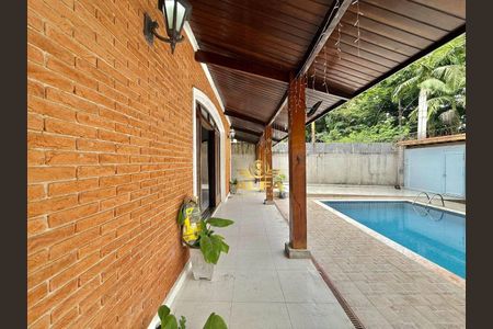 19_photo/94d2001a75.059c56c81cc0aca7-ATLAS-d3c6e31b-72ba-4f88-bdc8-e9625f762814.jpg de casa à venda com 3 quartos, 387m² em Jardim Enseada, Guarujá