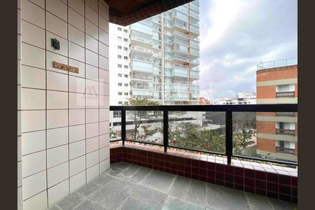 2_photo/94d2001dbd.ce0a34a17b78cb1d-ATLAS-140c1ad3-dfbd-4e12-976f-daa9a6b0aecb.jpg de apartamento à venda com 3 quartos, 89m² em Tortuga, Guarujá