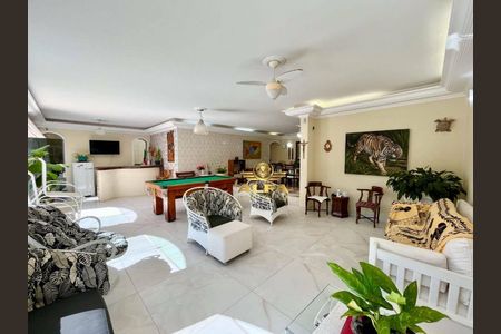 3_photo/94d2001de1.ceff8192393c33de-ATLAS-cf85a338-689c-44e1-983b-1cebc03eaf5e.jpg de casa à venda com 6 quartos, 400m² em Jardim Virginia, Guarujá