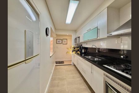 24_photo/94d2001de5.6d893147fc95358d-ATLAS-8ba25132-dcd4-4d4f-a563-1d4f3fc4fd76.jpg de apartamento à venda com 3 quartos, 110m² em Tortuga, Guarujá