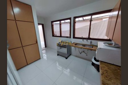 5_photo/94d2001dfd.59abdc00308a7dc6-ATLAS-5baee972-8727-4100-98bd-02a75c861d55.jpg de casa à venda com 4 quartos, 533m² em Jardim Virginia, Guarujá