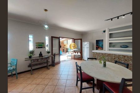 9_photo/94d2001e11.295d87372fe2554b-ATLAS-ff9c8d02-ca2b-4709-a85a-7f1c4aefc001.jpg de casa à venda com 5 quartos, 319m² em Jardim Virginia, Guarujá