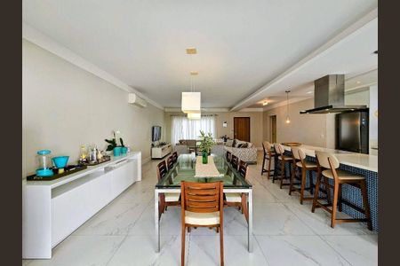 4_photo/94d2001e1d.f9fd596f8c1c84e9-ATLAS-05f8cf25-6304-4fd1-9a0c-efea687295ca.jpg de casa à venda com 5 quartos, 460m² em Jardim Virginia, Guarujá