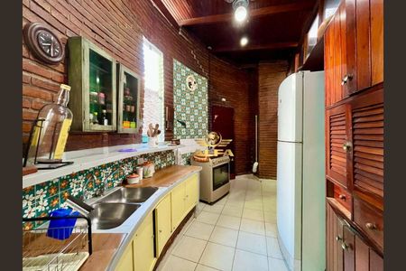 7_photo/94d2001f43.09604b2c146ebc17-ATLAS-c9faa3f8-d984-4eb3-9379-eebb5b9b9f43.jpg de casa à venda com 4 quartos, 150m² em Loteamento Joao Batista Juliao, Guarujá