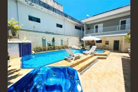 3_photo/94d2001f75.e167de421d028e29-ATLAS-d810ec4f-d812-4c0a-93f2-59c8ecfd244e.jpg de casa à venda com 6 quartos, 450m² em Loteamento Joao Batista Juliao, Guarujá