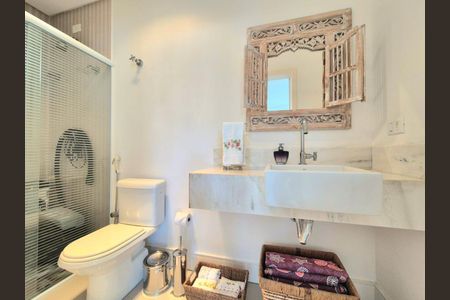 19_photo/94d200220f.df2406aa61ba3211-ATLAS-12ce84d3-bbbf-4980-b9bb-ab5e2baabc04.jpg de casa de condomínio à venda com 5 quartos, 360m² em Loteamento Joao Batista Juliao, Guarujá