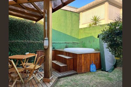 3_photo/94d200220f.df2406aa61ba3211-ATLAS-2db61e70-ad11-4606-a324-3abe10e1a3dc.jpg de casa de condomínio à venda com 3 quartos, 200m² em Loteamento Joao Batista Juliao, Guarujá