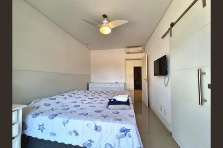 4_photo/94d200220f.df2406aa61ba3211-ATLAS-477905cc-14d3-4736-b73d-06c682bdce65.jpg de casa de condomínio à venda com 5 quartos, 360m² em Loteamento Joao Batista Juliao, Guarujá