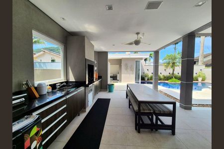 5_photo/94d200220f.df2406aa61ba3211-ATLAS-944d96a1-c68e-4508-931b-132b5086de6d.jpg de casa de condomínio à venda com 5 quartos, 360m² em Loteamento Joao Batista Juliao, Guarujá