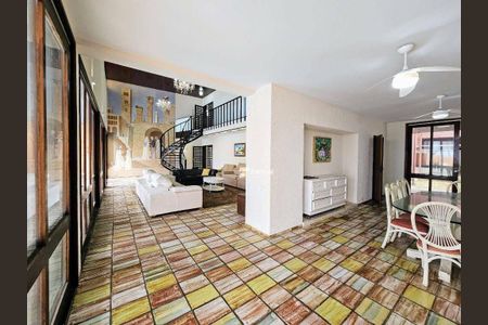 10_photo/94d200222f.471f7faae86d5bc6-ATLAS-97d3dbe2-30e4-487c-8013-695f67e1d760.jpg de casa à venda com 6 quartos, 1000m² em Loteamento Joao Batista Juliao, Guarujá