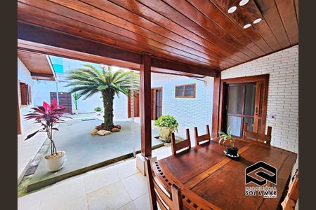 5_photo/94d20023b3.f14d7a494a64fc38-ATLAS-cdb7f5fd-a02e-4bf8-ba1e-a5e8c778be33.jpg de casa à venda com 4 quartos, 165m² em Loteamento Joao Batista Juliao, Guarujá