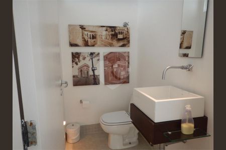 11_photo/94d2002487.b1eba72fd0307ad3-ATLAS-adc9d941-e53d-44b2-89b7-58772a2d3cc6.jpg de casa à venda com 3 quartos, 240m² em Loteamento Joao Batista Juliao, Guarujá