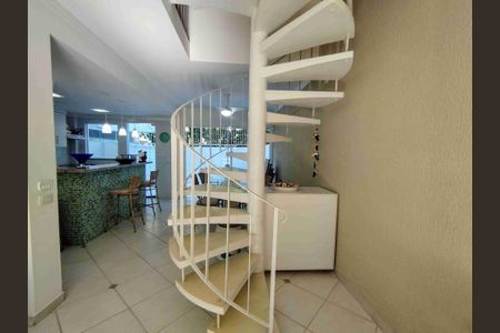4_photo/94d2002487.b1eba72fd0307ad3-ATLAS-d0529906-2089-4a37-b875-cf2dabefdf0a.jpg de casa à venda com 3 quartos, 180m² em Loteamento Joao Batista Juliao, Guarujá