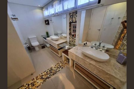 17_photo/94d200254d.b96ba751cda01c10-ATLAS-d7cc16fd-3cdb-4d38-9d5e-2d6105fd7c4a.jpg de apartamento à venda com 4 quartos, 224m² em Tortuga, Guarujá