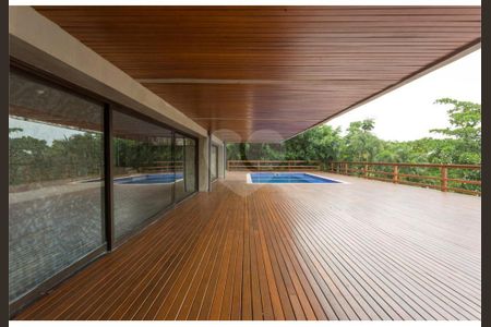 5_photo/94d2002573.883e5fffccee990a-ATLAS-ad43d651-d30f-4e44-a40e-360d77ee012f.jpg de casa à venda com 7 quartos, 1100m² em Parque Enseada, Guarujá