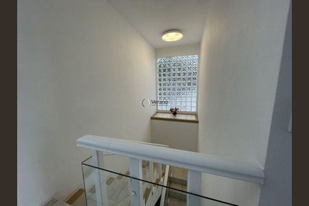 30_photo/94d2002f51.883e5fffccee990a-ATLAS-ad516abf-a25e-451f-96e4-1ead9ef0b363.jpg de casa à venda com 4 quartos, 300m² em Tortuga, Guarujá