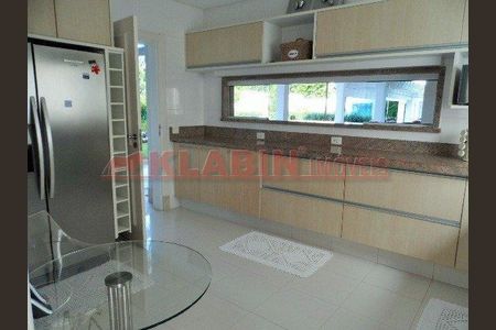 12_photo/94d2003cef.727aa8b94b909c75-ATLAS-ee07a27f-7311-4fa3-a223-dbdab8e026d8.jpg de casa à venda com 7 quartos, 500m² em Guarujá, Guarujá