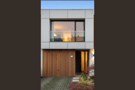 2_photo/94d20040d3.93b8fa184532727f-ATLAS-e18d1abc-e076-45f1-ad88-d0b25dc8d5e3.jpg de casa à venda com 2 quartos, 70m² em Tortuga, Guarujá