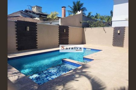 8_photo/94d2006b2d.f14d7a494a64fc38-ATLAS-8228713f-61e7-450f-9151-e7d623c13cdb.jpg de casa de condomínio à venda com 3 quartos, 294m² em Balneario Praia do Pernambuco, Guarujá