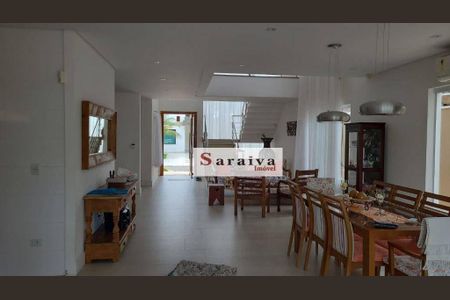 16_photo/94d2006b2d.f14d7a494a64fc38-ATLAS-9708dc2d-d162-43f5-83f1-32b51ba3e9fe.jpg de casa de condomínio à venda com 3 quartos, 294m² em Balneario Praia do Pernambuco, Guarujá