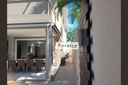 10_photo/94d2006b2d.f14d7a494a64fc38-ATLAS-9fcd5c9b-b017-42f0-b1c5-fd43b02bc631.jpg de casa de condomínio à venda com 3 quartos, 294m² em Balneario Praia do Pernambuco, Guarujá