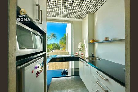 3_photo/94d2006b31.6284a3aa80d8532b-ATLAS-9cef05fa-23af-4aac-b9a0-33a6dfb42ca2.jpg de casa à venda com 6 quartos, 1300m² em Balneario Praia do Pernambuco, Guarujá