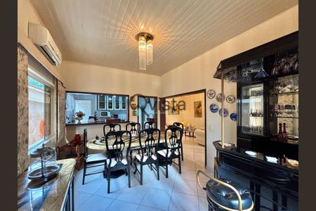 7_photo/94d2006b7b.a15f321e408d66f6-ATLAS-32a0a2fd-3215-439d-80c8-de5555907dd8.jpg de casa à venda com 4 quartos, 280m² em Balneario Praia do Pernambuco, Guarujá