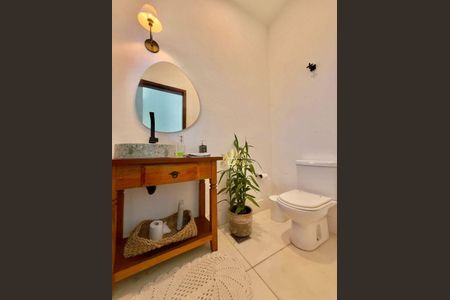 4_photo/94d2006ca3.cbcf1af9a5ff54ae-ATLAS-1da496ac-26e3-44e9-a4cf-f7ca13e45d03.jpg de casa à venda com 4 quartos, 320m² em Balneario Praia do Pernambuco, Guarujá