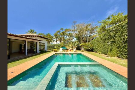 7_photo/94d2006ca3.ceff8192393c33de-ATLAS-2bcb4ddb-723c-473c-aa8c-9cdd8b22842e.jpg de casa à venda com 4 quartos, 320m² em Balneario Praia do Pernambuco, Guarujá