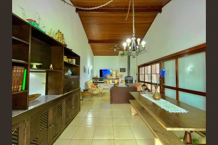 8_photo/94d2006ca3.ceff8192393c33de-ATLAS-e06e6368-a185-4897-9eb2-6c85ff3159b7.jpg de casa à venda com 4 quartos, 800m² em Balneario Praia do Pernambuco, Guarujá