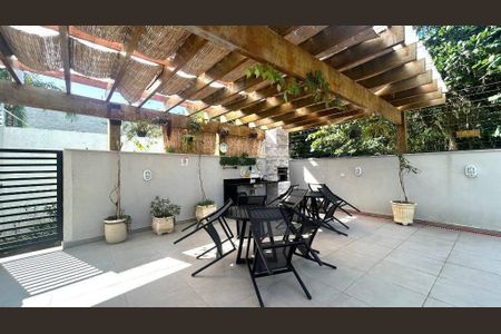 4_photo/94d2006cdf.c653e00deb9c83af-ATLAS-e36dcff3-af54-44ee-b404-87d6ae05cda0.jpg de apartamento à venda com 1 quarto, 48m² em Balneario Praia do Pernambuco, Guarujá