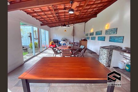 47_photo/94d2006d31.49e5f4e107e90c19-ATLAS-5a4d1c05-544c-4a5d-af6a-b7be730d4455.jpg de casa à venda com 4 quartos, 189m² em Balneario Praia do Pernambuco, Guarujá