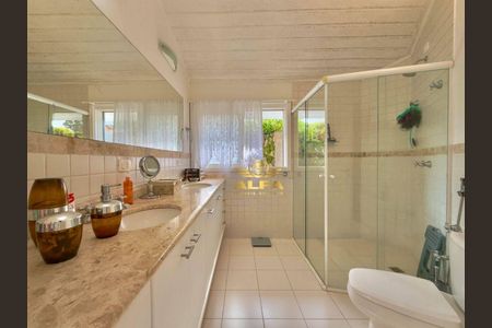 9_photo/94d2007251.ceff8192393c33de-ATLAS-3ab5fca0-3f55-499c-b4e2-47aa0d5c13e0.jpg de casa à venda com 3 quartos, 278m² em Balneario Praia do Pernambuco, Guarujá