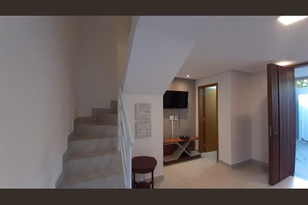 3_photo/94d20072a1.6e795dfd64e180cd-ATLAS-28319b07-84ae-4e4d-bd34-f7114fb39a12.jpg de casa de condomínio para alugar com 3 quartos, 133m² em Balneario Praia do Pernambuco, Guarujá