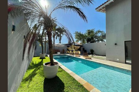 2_photo/94d20072a7.ceff8192393c33de-ATLAS-111ade4d-3a78-44ec-aba1-99bb08eb9809.jpg de casa à venda com 5 quartos, 410m² em Balneario Praia do Pernambuco, Guarujá