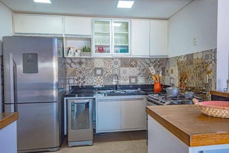 8_photo/94d20072b3.a90a7d56dd5b9eaf-ATLAS-33e85e22-3084-4d9f-91ca-64d389bd3ff0.jpg de casa à venda com 6 quartos, 349m² em Balneario Praia do Pernambuco, Guarujá