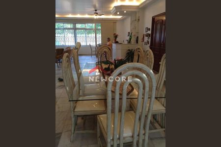 5_photo/94d20072d7.561dcad3d0cedf12-ATLAS-c3b362da-9fa5-4e80-83ce-109c21d4c52d.jpg de casa à venda com 4 quartos, 450m² em Balneario Praia do Pernambuco, Guarujá