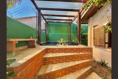 24_photo/94d200731b.2832257cbb3df2c4-ATLAS-8361fb81-7ca3-46a3-a4e3-fb7c82ffbbb5.jpg de casa à venda com 3 quartos, 187m² em Balneario Praia do Pernambuco, Guarujá