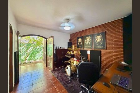 10_photo/94d200731b.2832257cbb3df2c4-ATLAS-e239b4d1-6ce0-4d2f-a022-84b5628d0038.jpg de casa à venda com 3 quartos, 187m² em Balneario Praia do Pernambuco, Guarujá