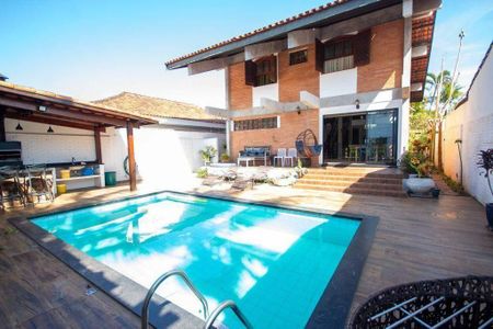 3_photo/94d2007325.aef4de6394ba8e6d-ATLAS-99b96c7e-5e22-4be0-bf13-e4f0ec613a58.jpg de casa à venda com 3 quartos, 318m² em Balneario Praia do Pernambuco, Guarujá